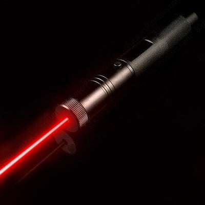 Rechargeable laser pointer with long range for outdoor use