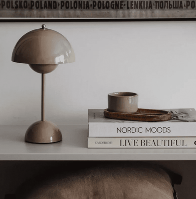 Table Lamp with Modern Touch Control Design