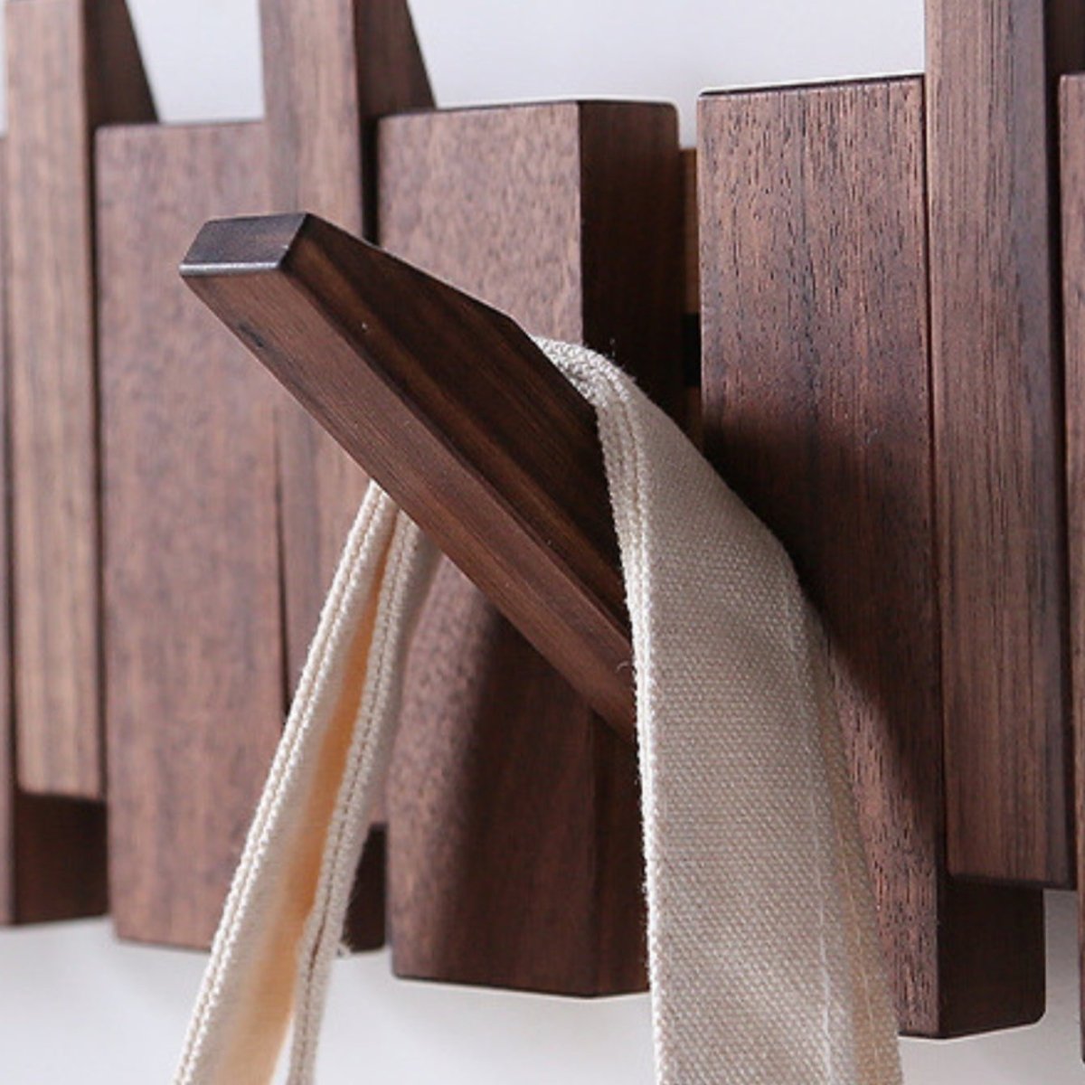 Handcrafted Wooden Piano Coatrack – Luxury Wall-Mounted Design