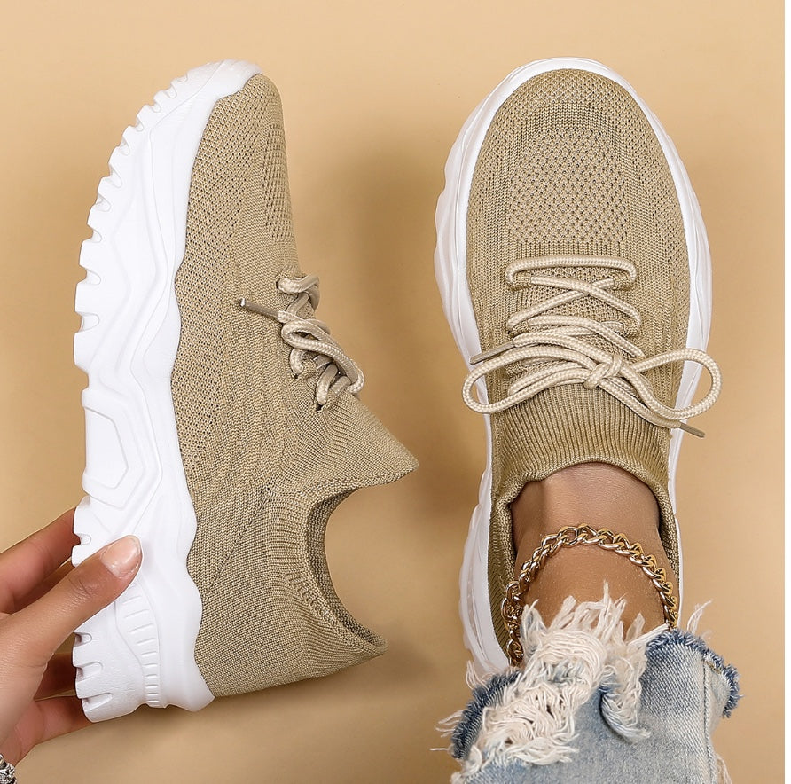 Orthopedic shoes for women | Comfortable shoes with additional support for the feet